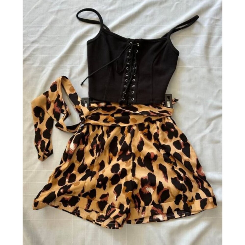 Cheetah Dress Shorts with Cuff & Belt Size S From Prettylittlething